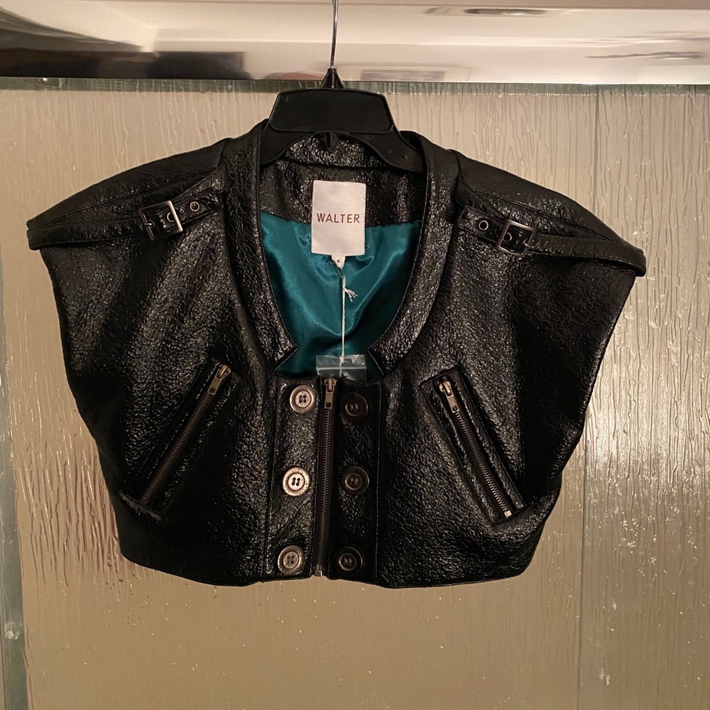 Walter patent cropped vest